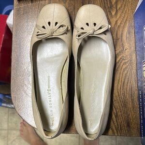 Kim Rogers Cream Ballet Flats with Sunburst Cutouts